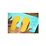 Twinkle Mat Violin Practice Aid with Felt Foot Stickers, Small